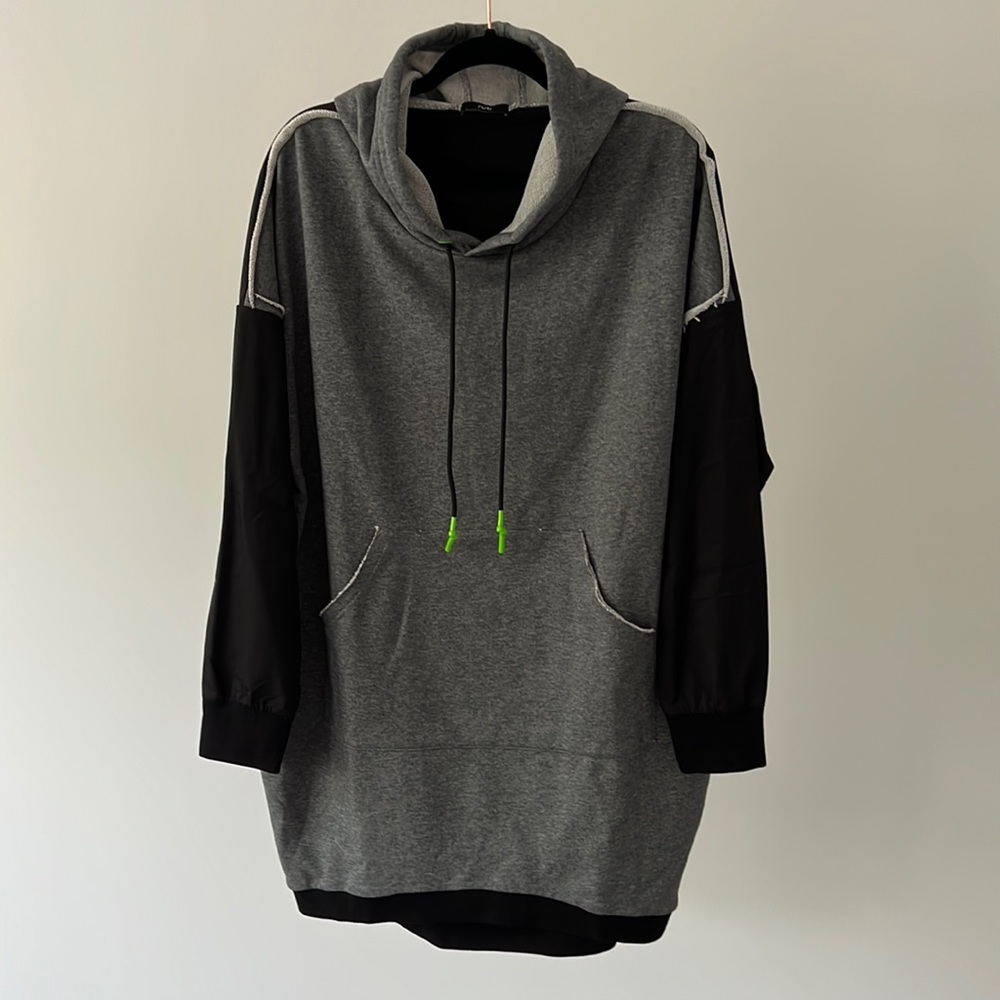 Ruti long hoodie